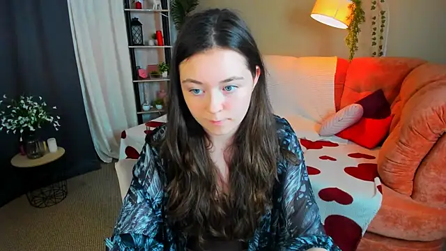 AlluringLookk webcam