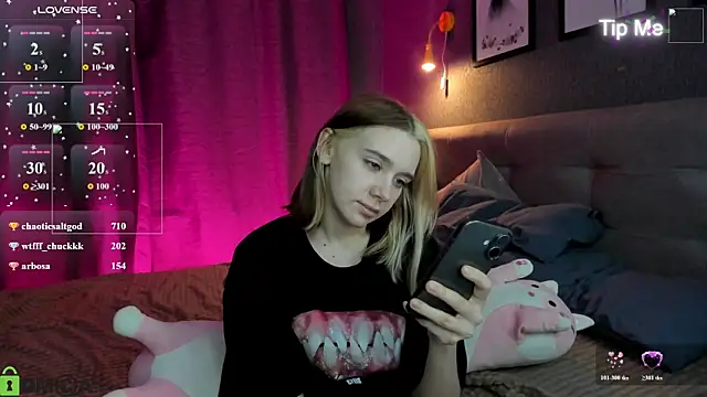 Lesi_Moonie01 webcam
