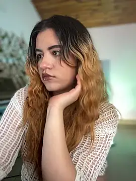 NikkiNix webcam
