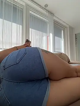 TheCinderella webcam