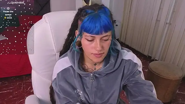 _sharlotte777 webcam