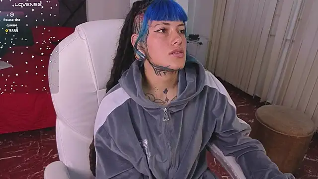 _sharlotte777 webcam