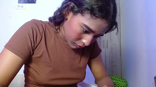 Lunaa__Velvet webcam