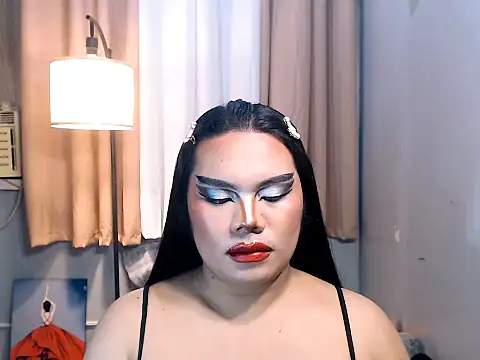 TSbrianaHugeCock