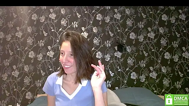 Sophi_Cute webcam