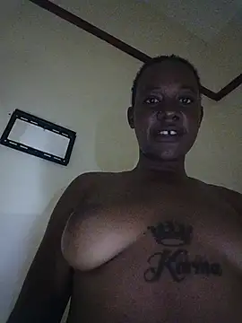 Broan_me webcam