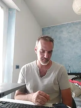 Marcolino183 webcam