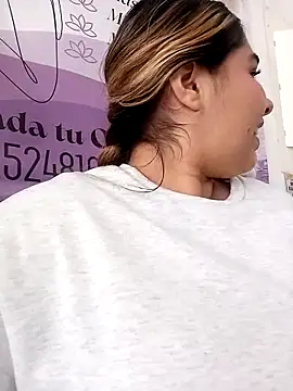 Sofia_Honey1 webcam