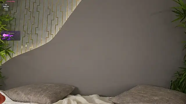 Bonny_Watson webcam