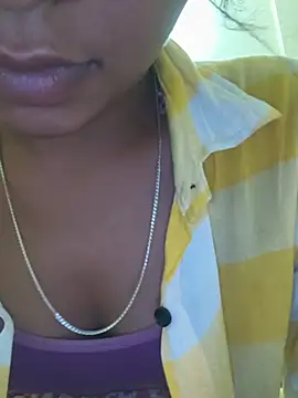 mahi_rani_ webcam