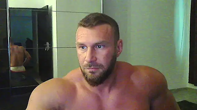 muscularkevin webcam