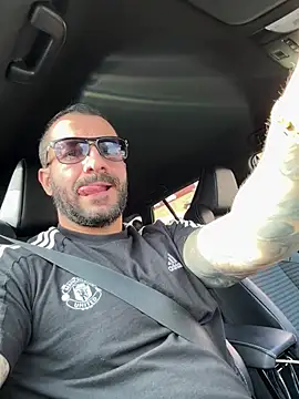TattooGuy88 webcam