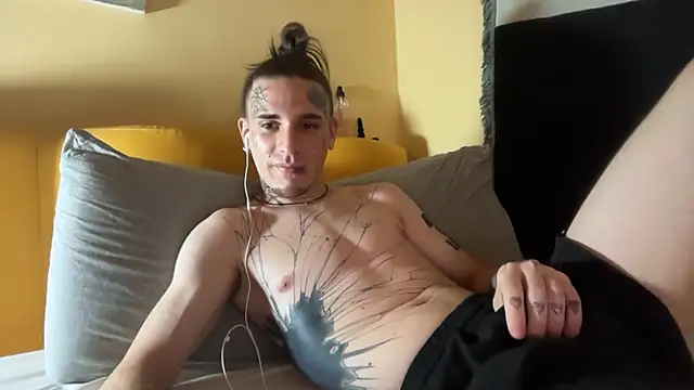 DorianWolfe webcam