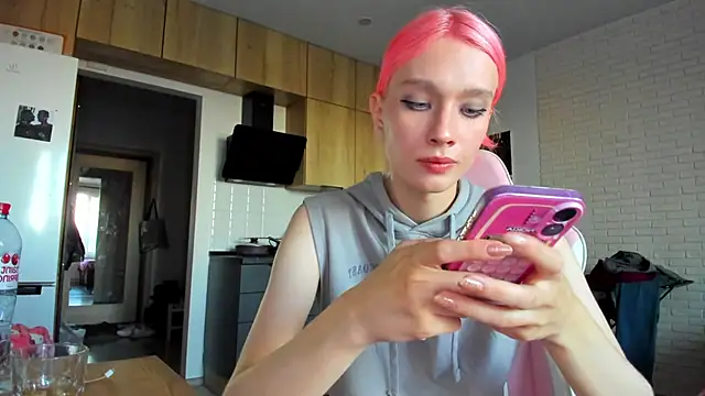 _Alice_Kitty live cam