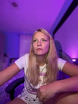 AnastasiaAniess webcam