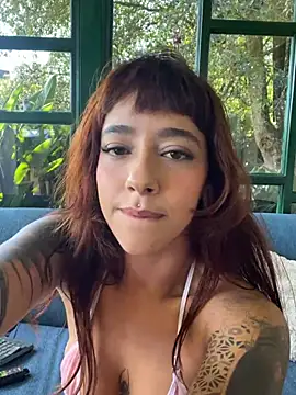 AliceMrtnz webcam