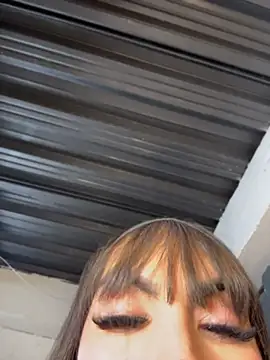 Nicolle_foxy live sex cam