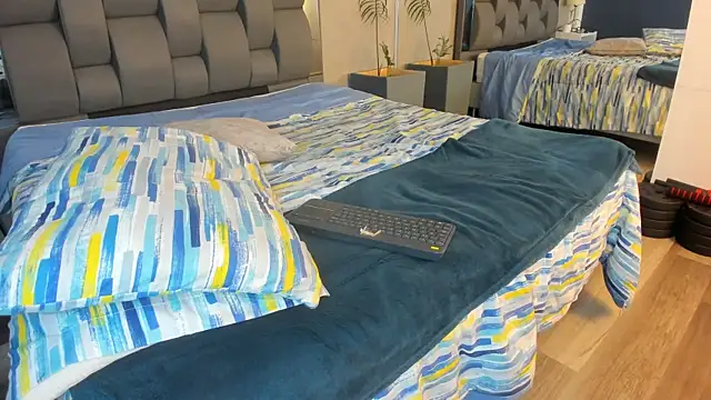 Charlie___Musk webcam