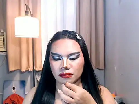 TSbrianaHugeCock webcam