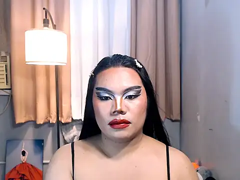 TSbrianaHugeCock webcam