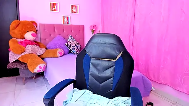 zara_cute webcam