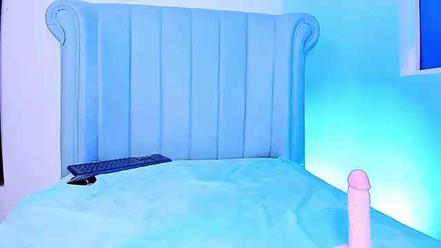 TwinkJoey webcam