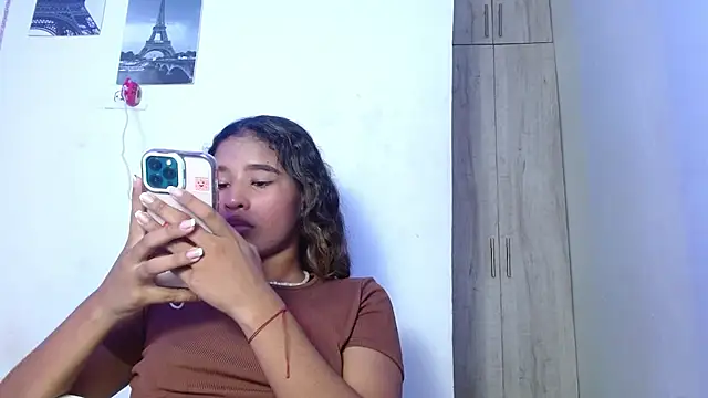 Lunaa__Velvet