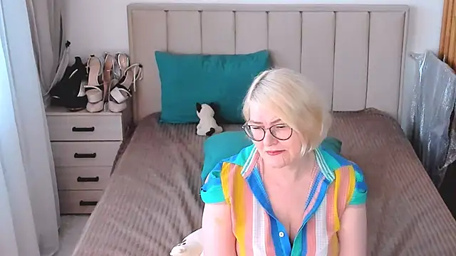 sabrinamacmarren live cam