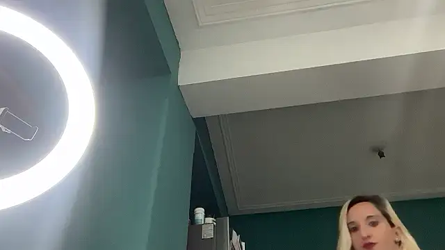 MUSCLEANGEL1 webcam
