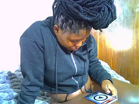 SweetHoney21_ webcam