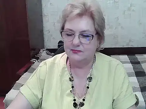 Renata62011 live cam