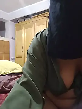 Laty_123 webcam