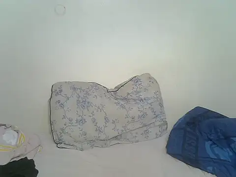 Prettypixxiee webcam