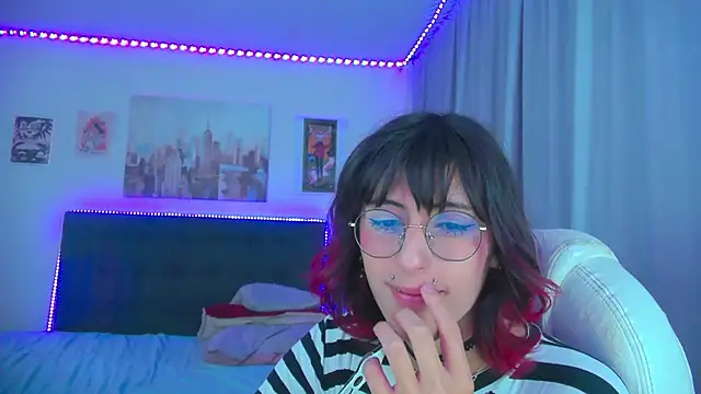 goth_minerva webcam