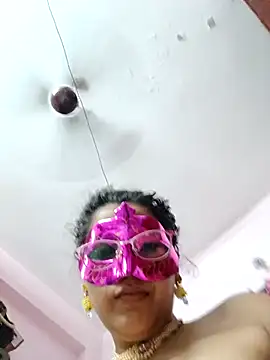 thanusi_2 webcam