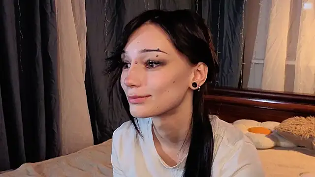 LawannaOmersa webcam