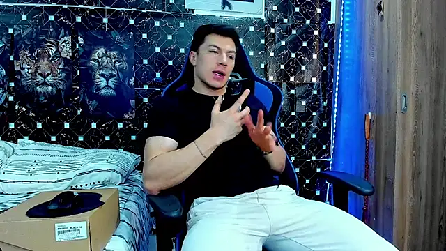 javiersexymann webcam