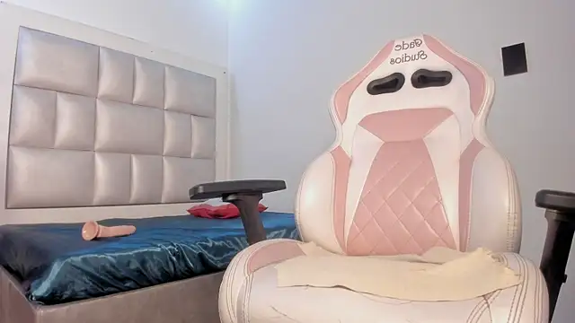 peyton__wat webcam
