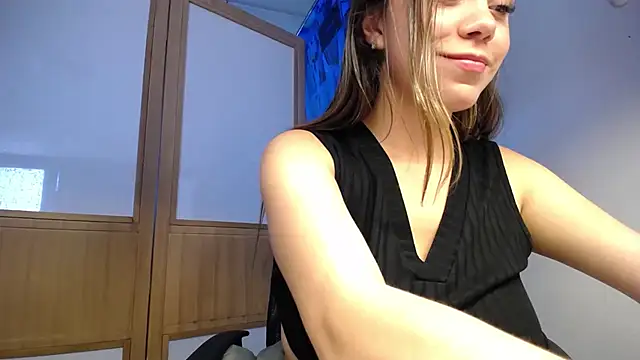 Sara_Harris7 webcam