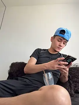 meliodas_dirty webcam