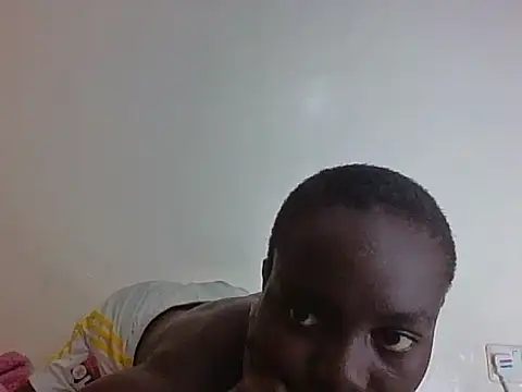 prettyshontel webcam