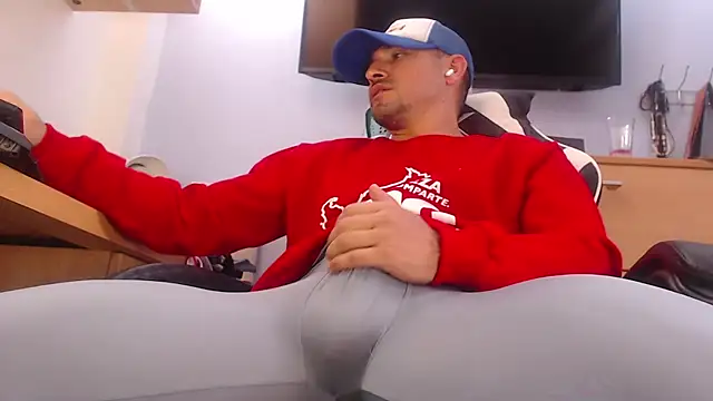 MikeMiller2 webcam