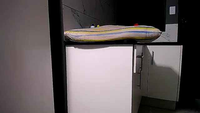 Lelety79 webcam