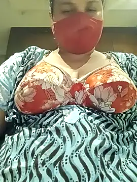 Tamil_Sivani webcam