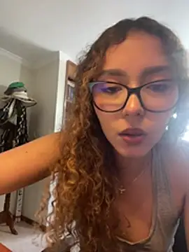 Isabelle_Noir webcam