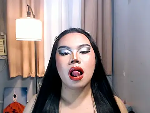 TSbrianaHugeCock webcam