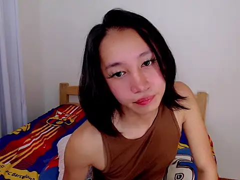 Sweet_kittyxx webcam