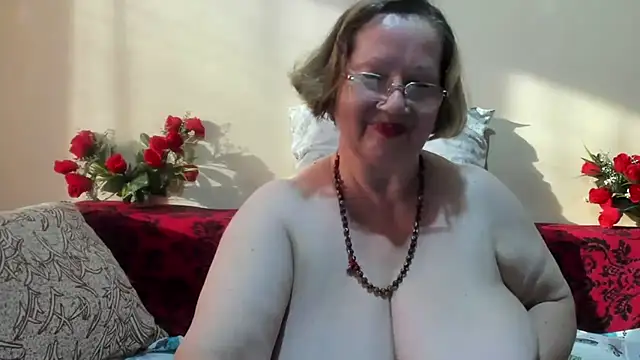SingleMILF webcam