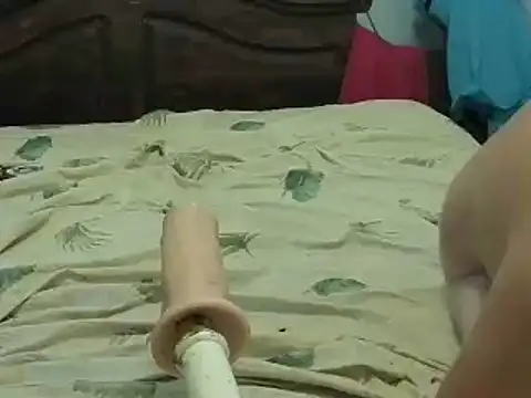 butttslut webcam