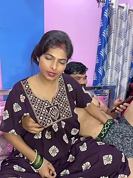SUZY_QUEEN01 webcam